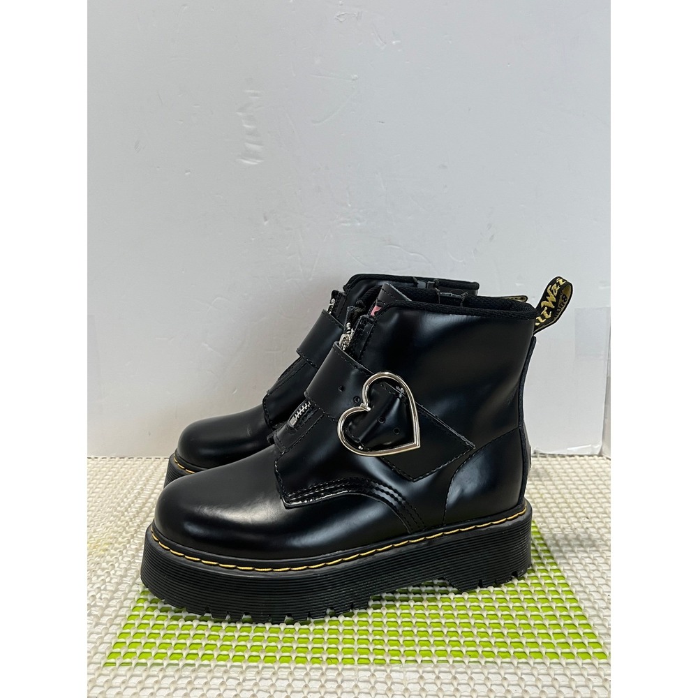 Dr. Martens Lazy Oaf heart Buckle Black Boots Womens size 37 Pink Black NEW